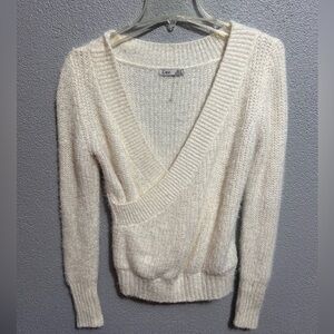 NWOT Dex Deep v neck wrap sweater size medium